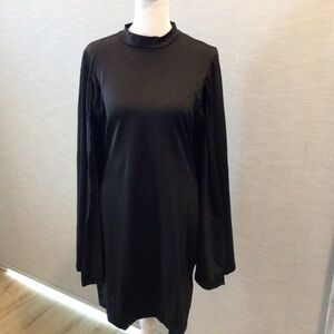 CAPELET DRESS - FITTED BLACK DRESS WITH ATTACHED CAPELET